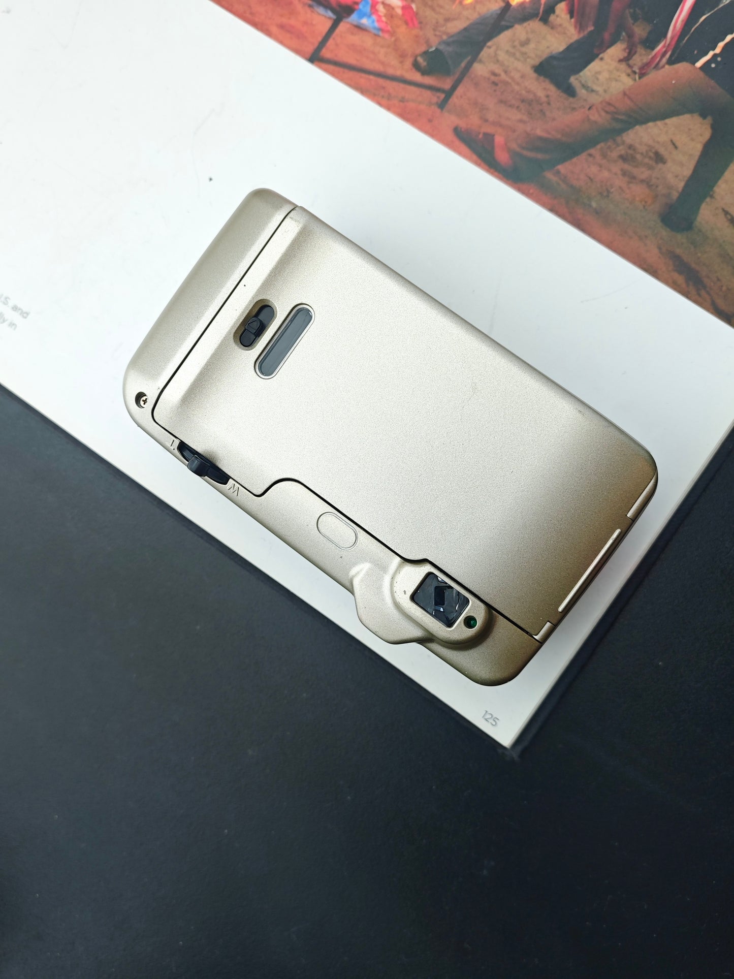 Kyocera Yashica Zoomate 105SE