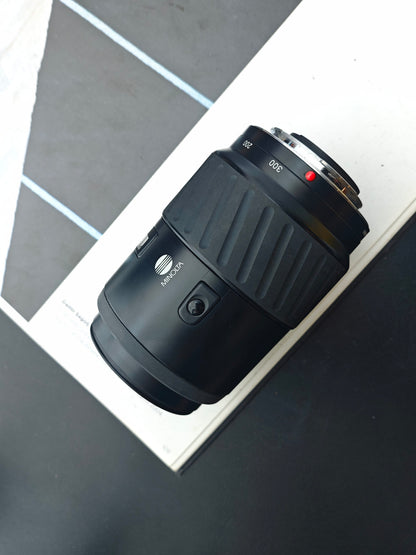 Minolta AF Zoom 100-300mm F4.5-5.6 [A mount]