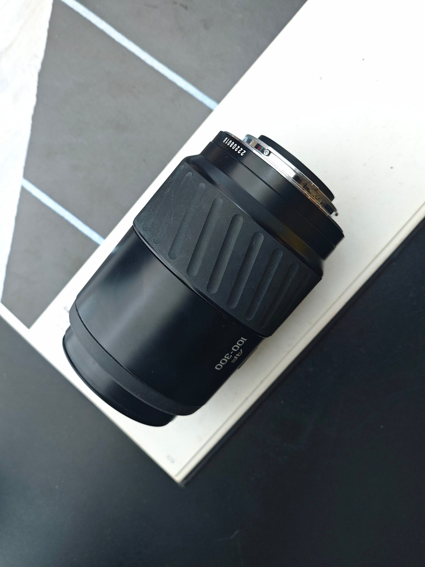 Minolta AF Zoom 100-300mm F4.5-5.6 [A mount]