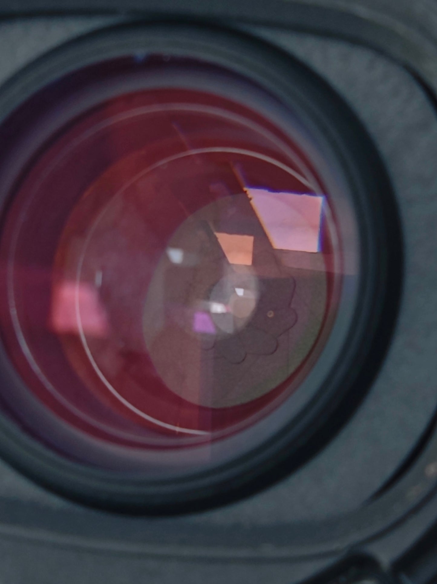 Minolta AF Zoom 100-300mm F4.5-5.6 [A mount]