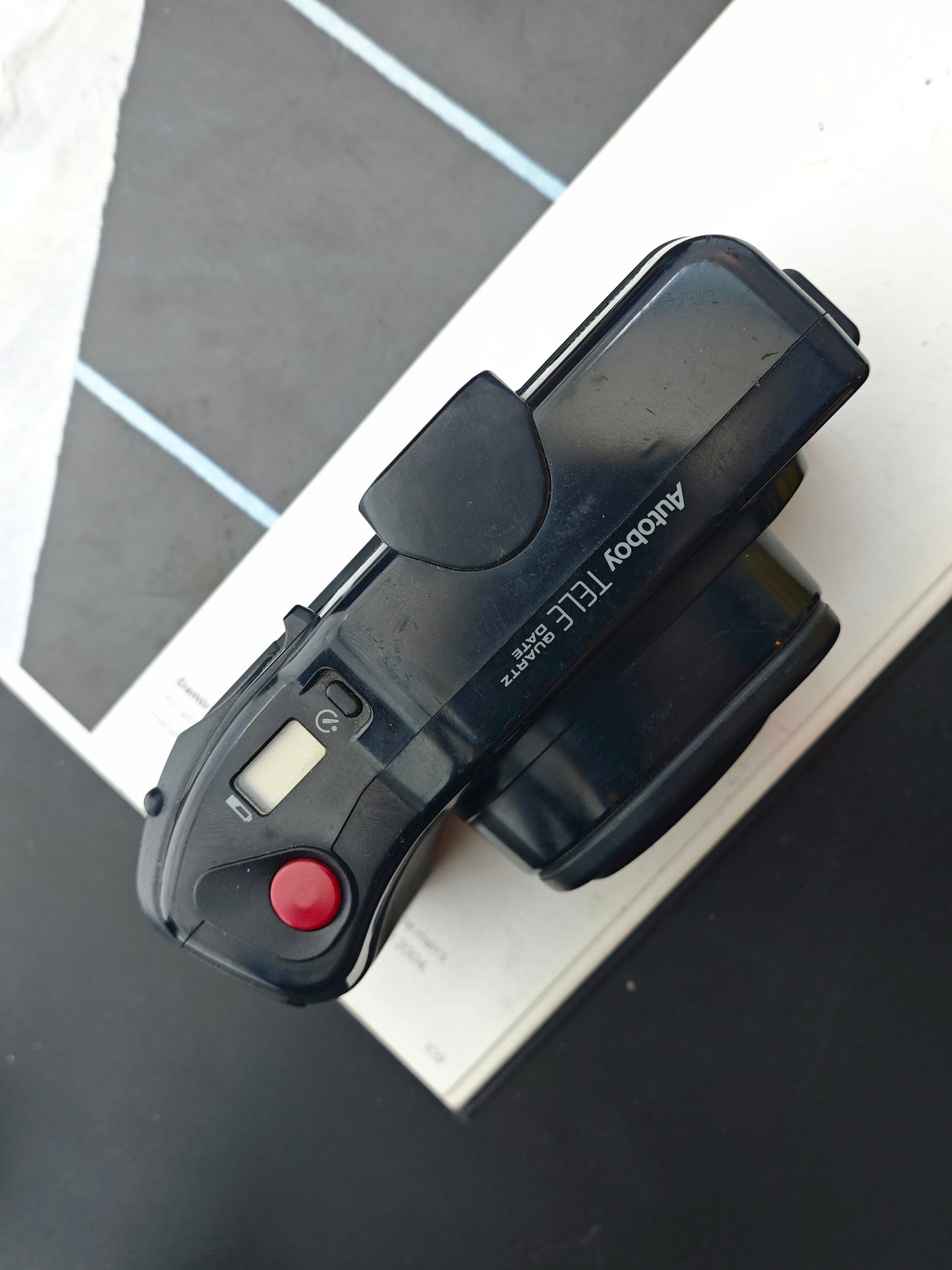 Canon Autoboy TELE Quartz Date #1808097