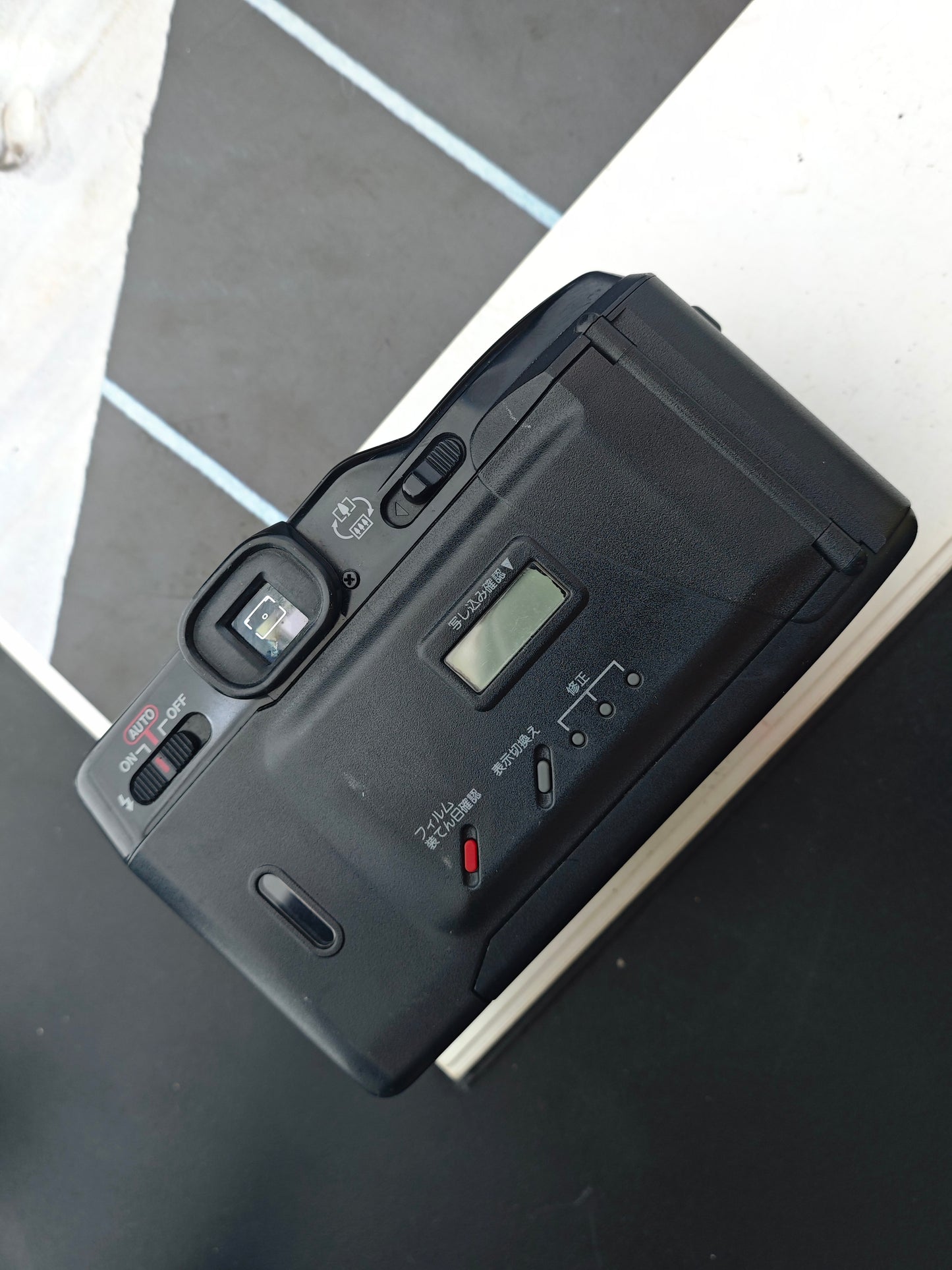 Canon Autoboy TELE Quartz Date #1808097