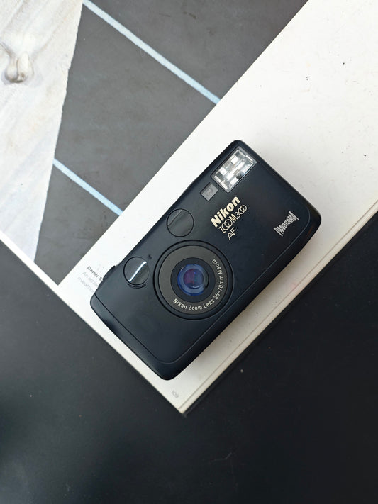 Nikon Zoom 300AF #4013417