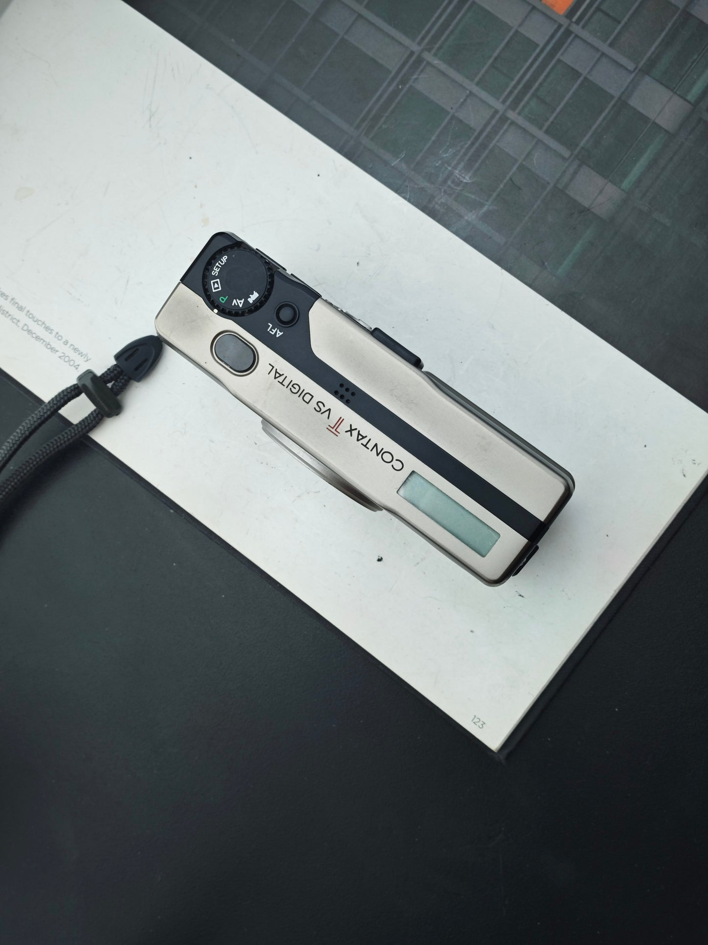 Used Contax T VS Digital Camera [No charger]