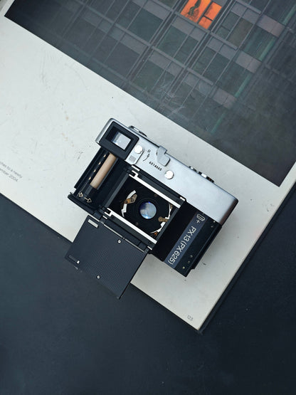 Rollei 35 S made in Singapore