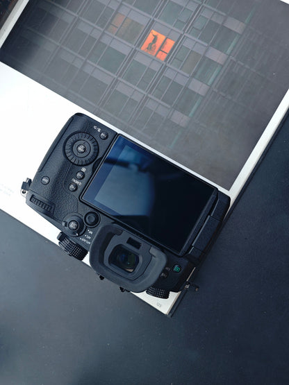Used Panasonic Lumix GH5 body Digital Camera [No charger]