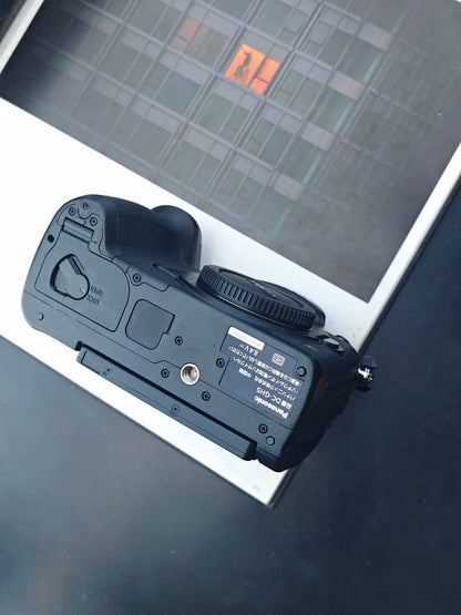 Used Panasonic Lumix GH5 body Digital Camera [No charger]