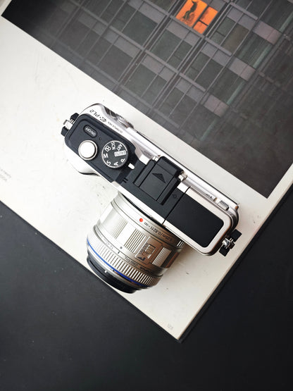 Used Olympus PEN E-PL2 with Olympus m.Zuiko Digital 14-42mm F3.5-5.6 Digital Camera