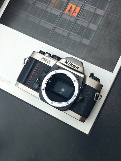 Nikon FM10 body