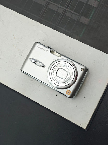 Used Panasonic Lumix DMC-FX01 Digital Camera