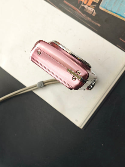 Used Fujifilm FinePix F70 EXR pink Digital Camera [No charger]