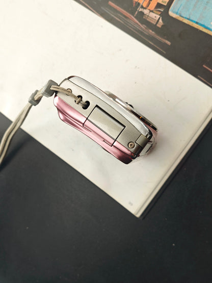Used Fujifilm FinePix F70 EXR pink Digital Camera [No charger]