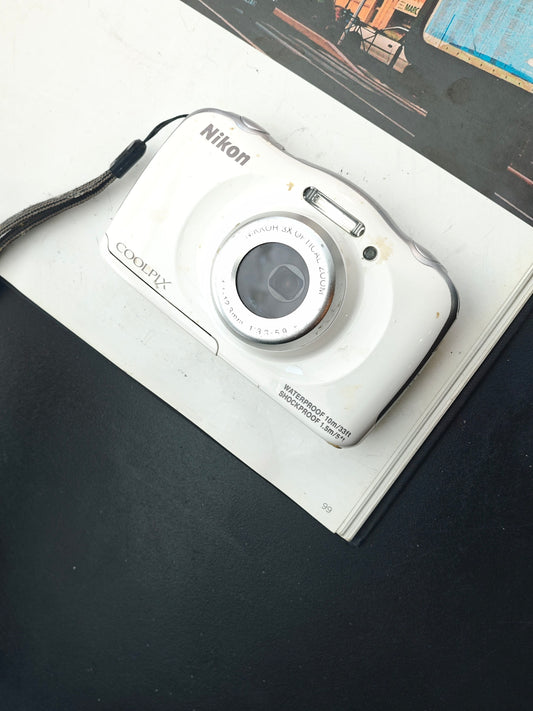 Used Nikon Coolpix S33 white Digital Camera