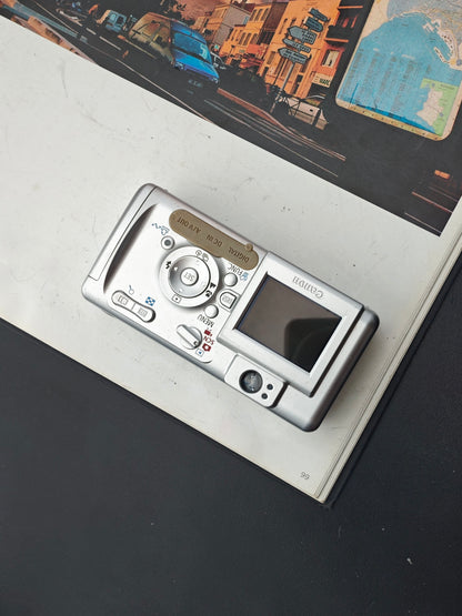 Used Canon PowerShot A400 Digital Camera