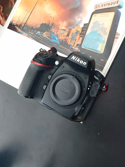 Used Nikon D800 body Digital Camera (No charger)