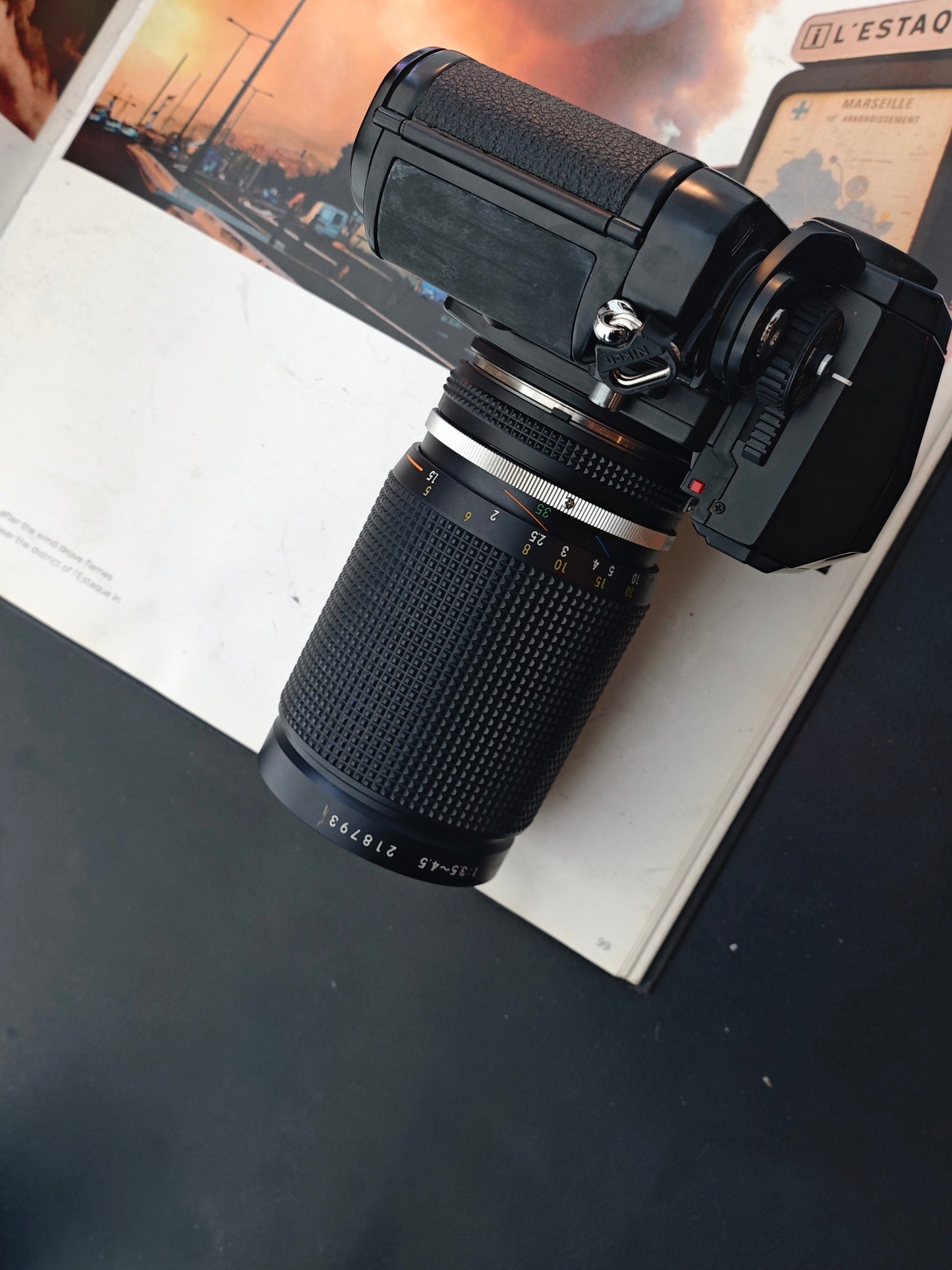 Nikon F3HP with Zoom-Nikkor 35-135mm F3.5-4.5 Ai-S