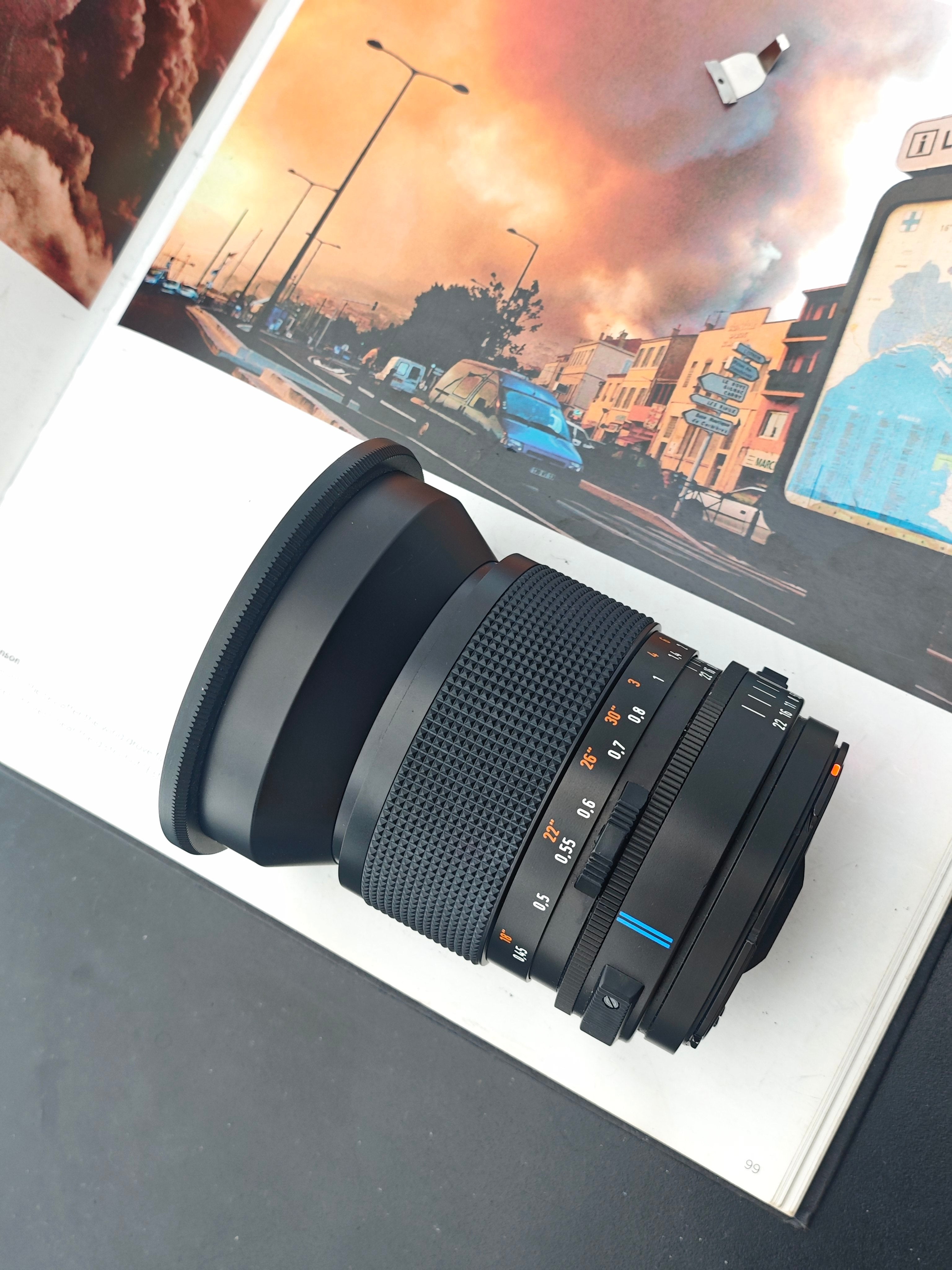 【美品】 Hasselblad Distagon 50mm F2.8 T* FE Hasselblad Carl Zeiss Distagon FE 50mm F2.8 T* – UNIT CAMERA SHOP