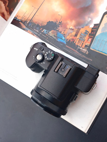 Used Panasonic Lumix DMC-FZ20 Digital Camera [No charger]