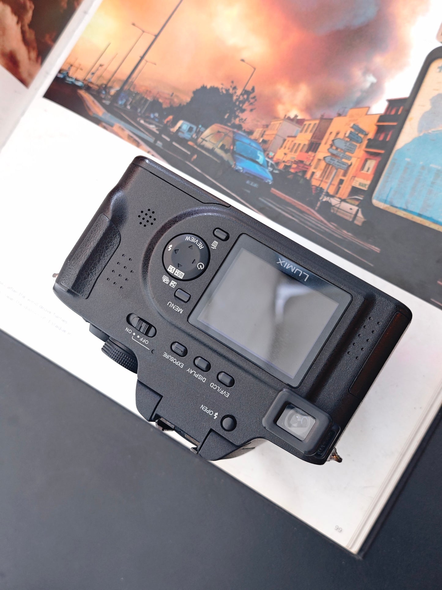 Used Panasonic Lumix DMC-FZ20 Digital Camera [No charger]