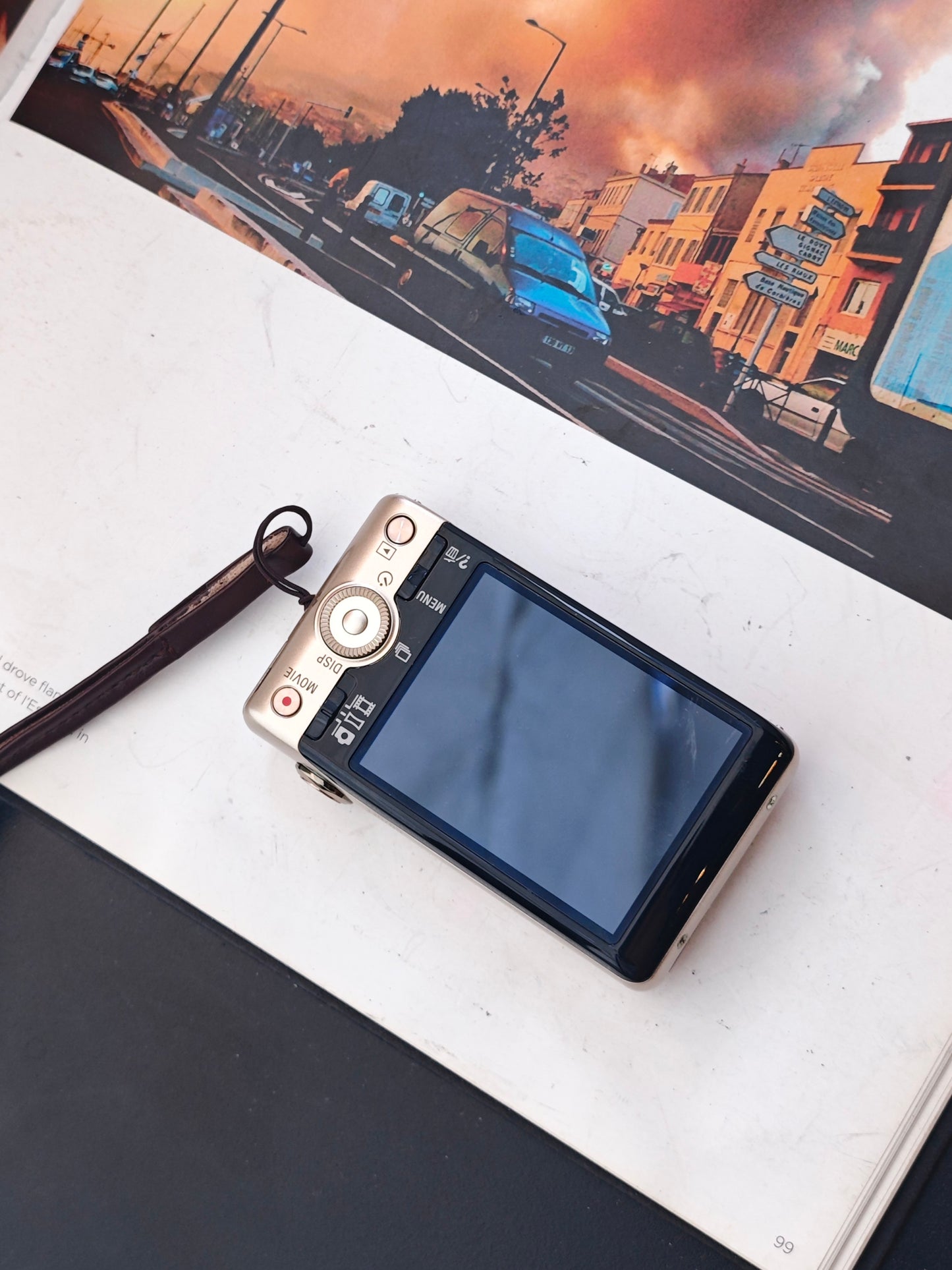Used Sony Cyber Shot DSC-WX200 Digital Camera [JPN only, No charger]