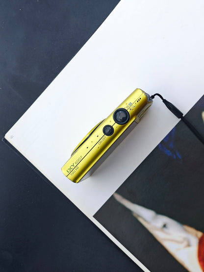 Used Canon IXY 600F green Digital Camera