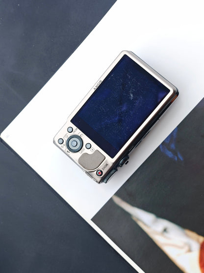 *READ* Used Sony Cyber Shot DSC-HX9V Digital Camera [JPN only]