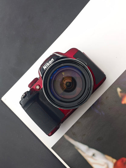 Used Nikon Coolpix P520 red Digital Camera