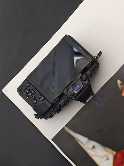 Used Olympus OM-D E-M5 body Digital Camera [No charger]