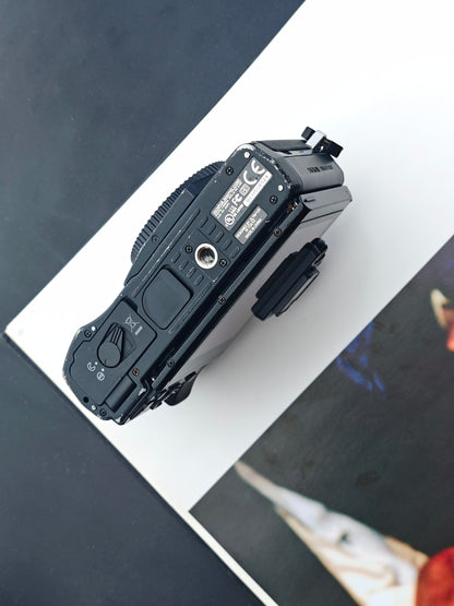 Used Olympus OM-D E-M5 body Digital Camera [No charger]