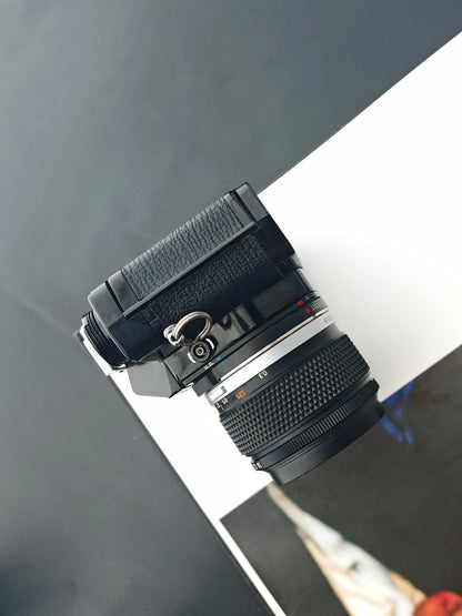 Olympus OM-2 with OM-System Zuiko MC Auto-W 28mm F2