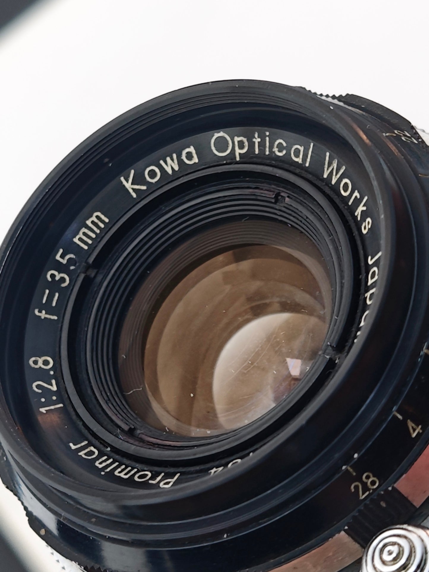 [RARE!!] Kowa Optical Works Prominar 35mm F2.8 (L39 mount])