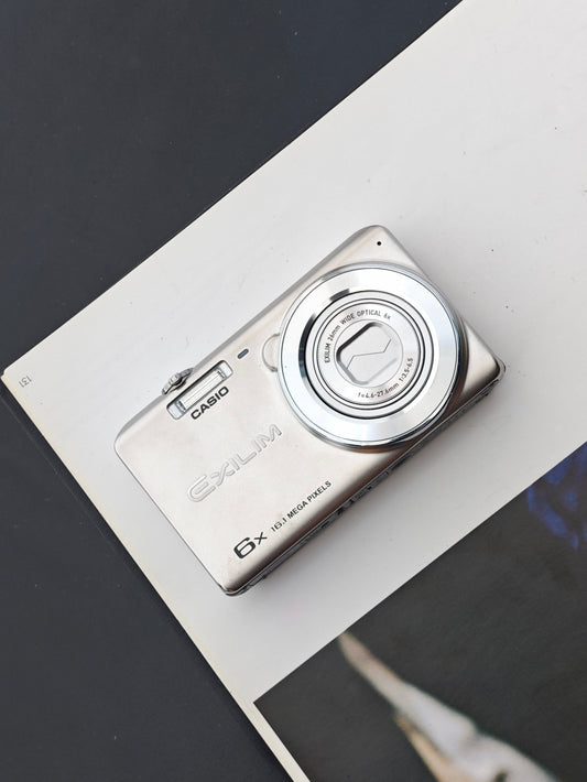 Used Casio EXILIM EX-ZS25 Digital Camera