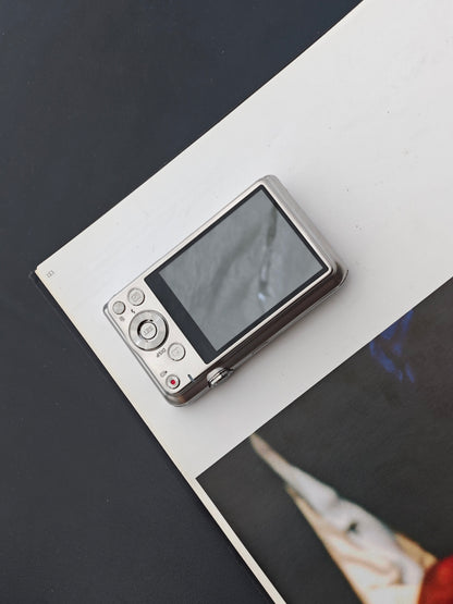 Used Casio EXILIM EX-ZS25 Digital Camera