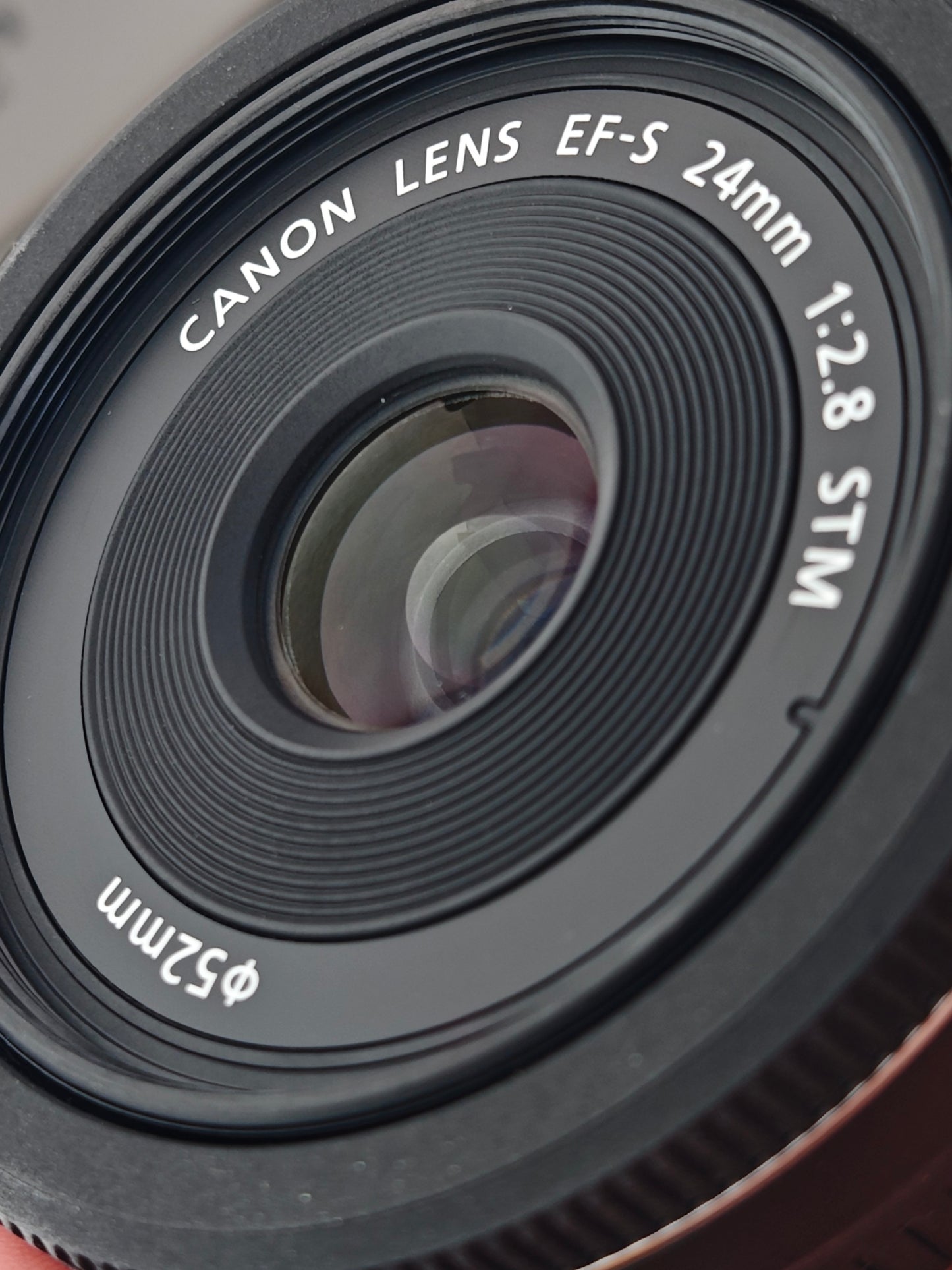 Canon Lens EF-S 24mm F2.8 STM #3701100281