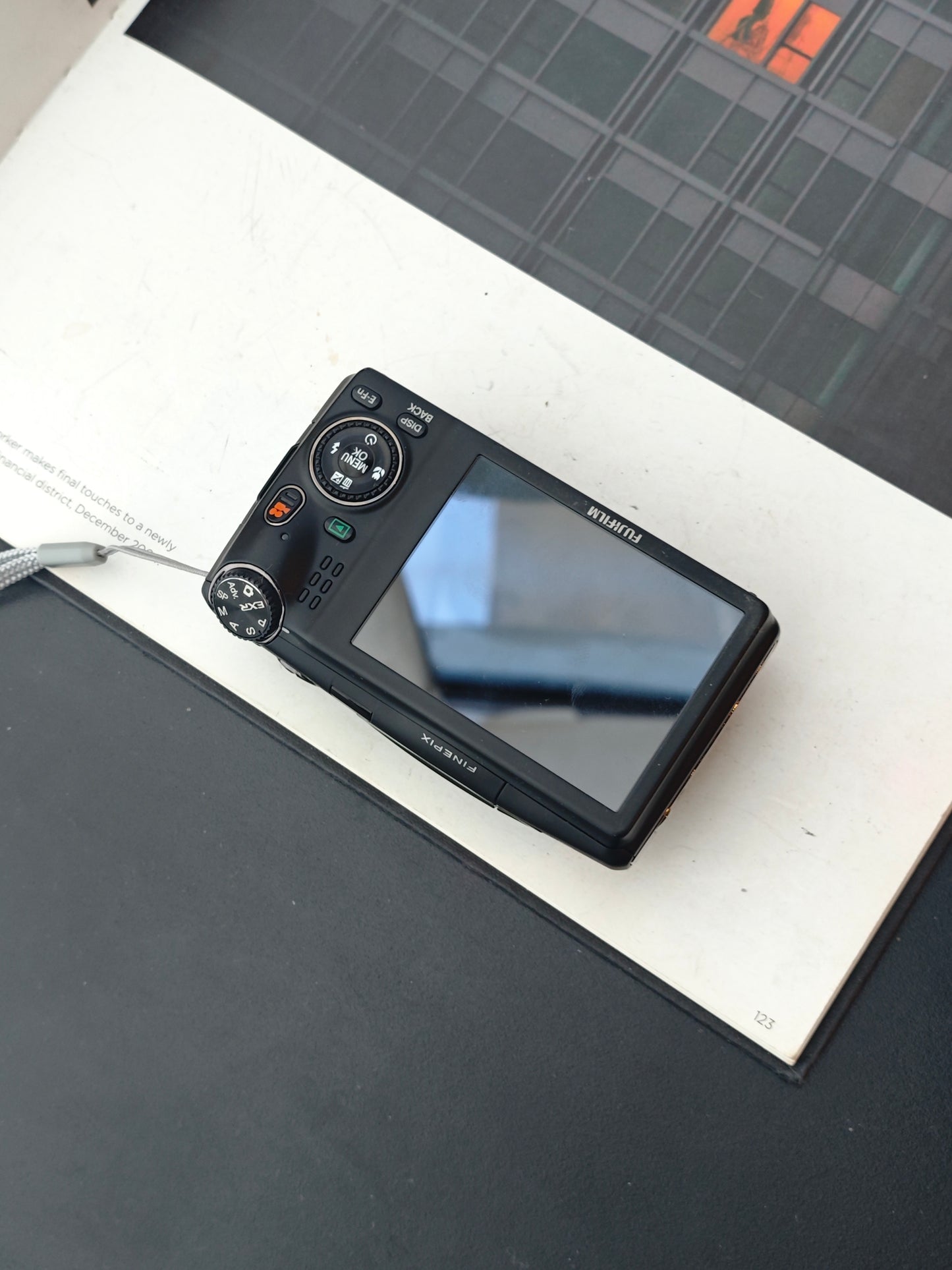 Used Fujifilm FinePix F900 EXR Digital Camera [No charger]