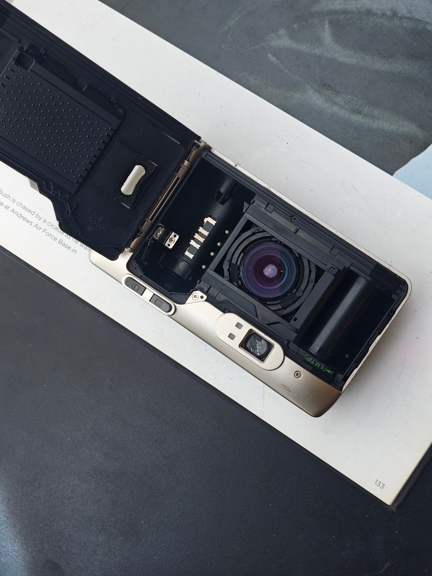 Nikon Lite Touch Zoom 100W