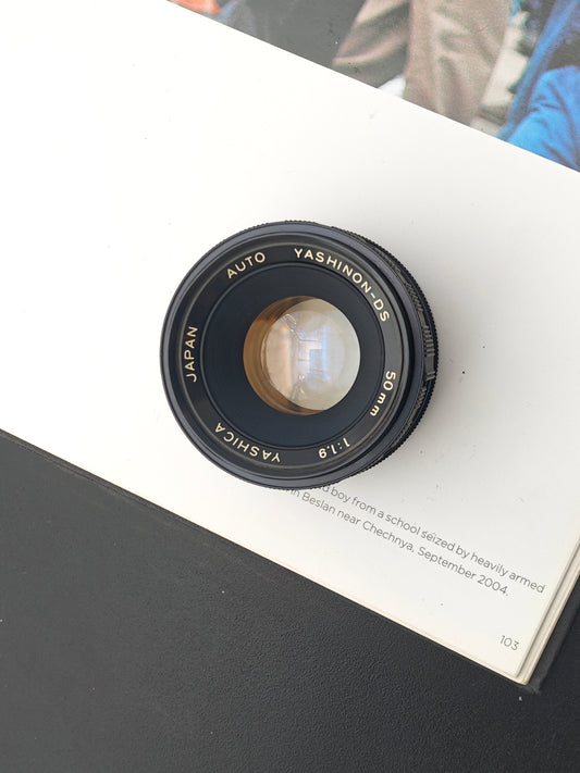 Yashica Auto Yashinon-DS 50mm F1.9 [M42 mount]