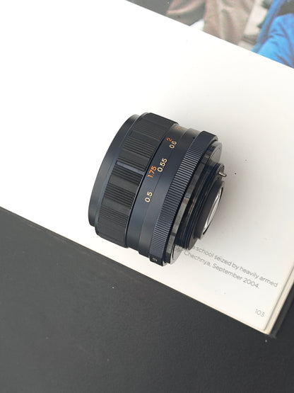 Yashica Auto Yashinon-DS 50mm F1.9 [M42 mount]