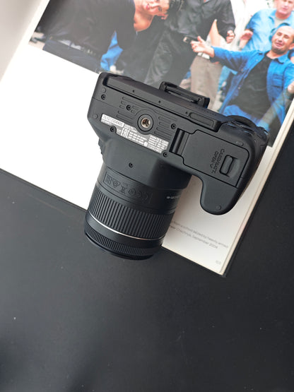 Used Canon EOS Kiss X9 with Double Zoom Kit Digital Camera [No charger]