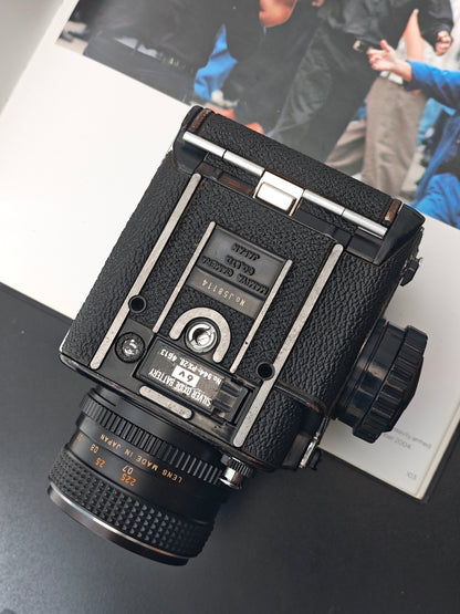Mamiya M645 with Mamiya-Sekor C 80mm F2.8