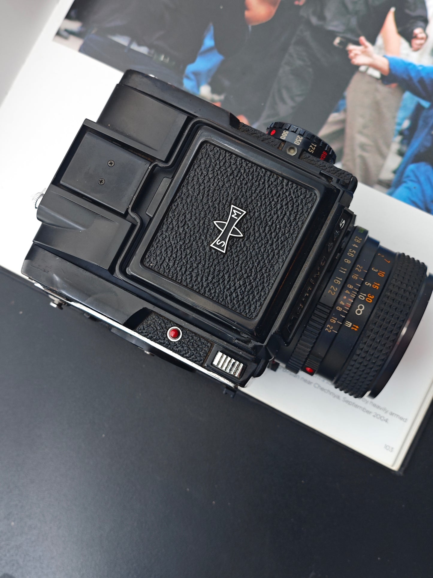 Mamiya M645 with Mamiya-Sekor C 80mm F2.8
