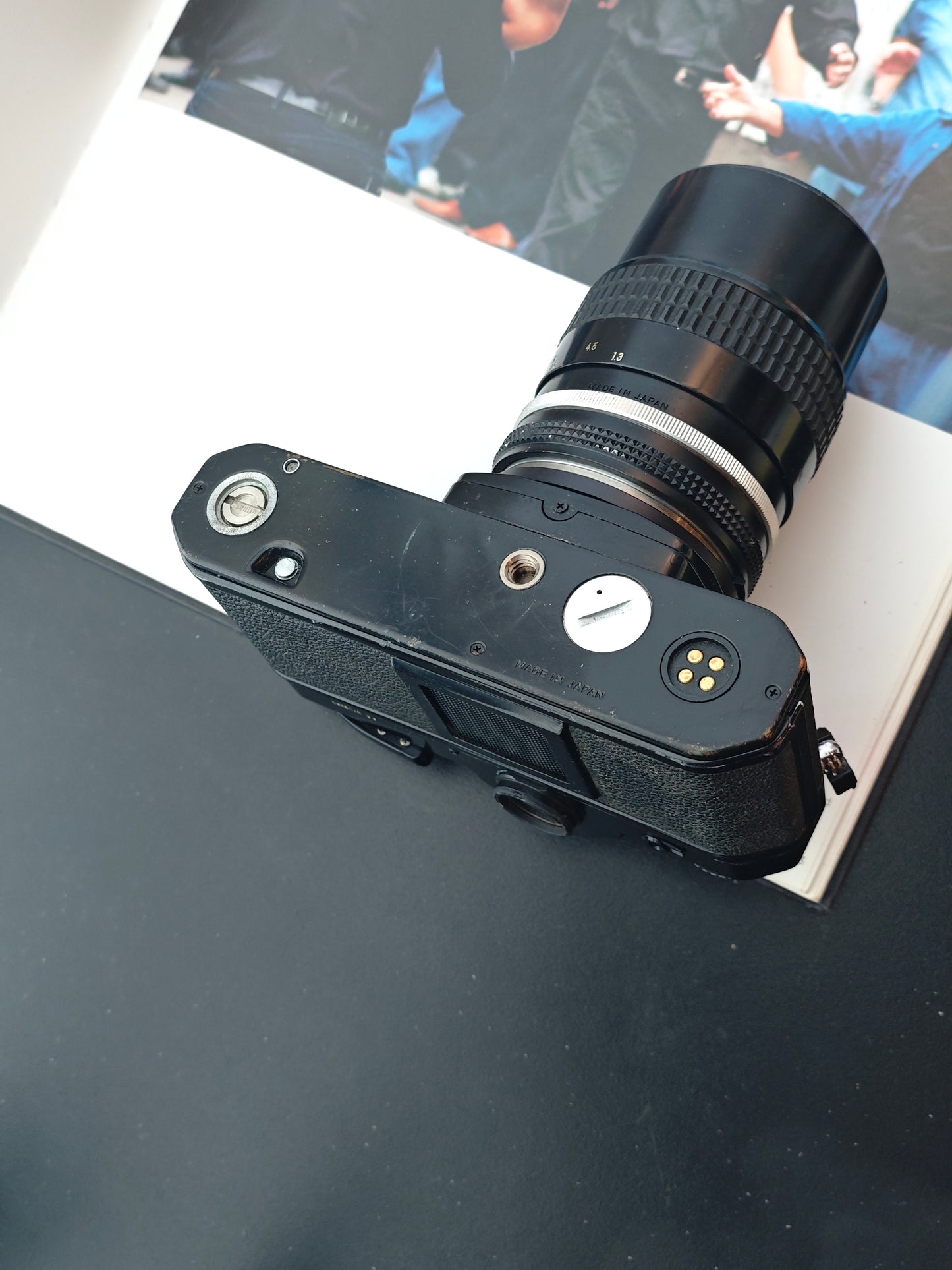 *READ* Nikon FE black with Nikon Nikkor 135mm F3.5 Ai