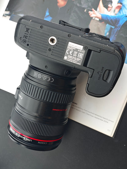 Used Canon EOS 6D with EF 24-105mm F4L USM Digital Camera #181053002509 [No charger]