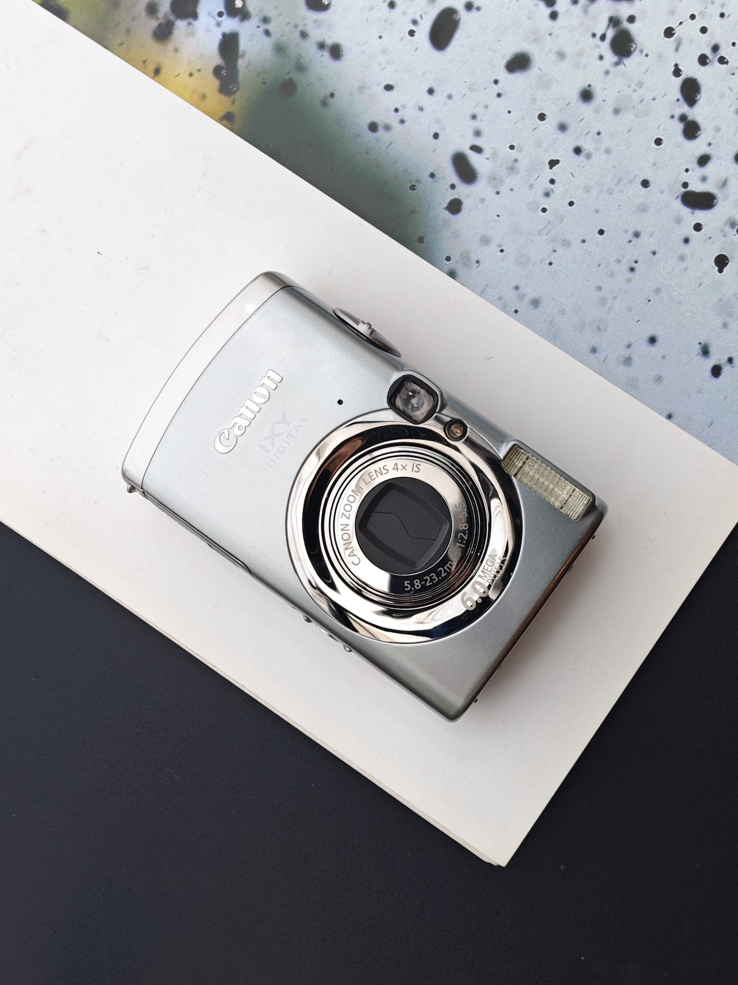 Used Canon IXY Digital 800 IS Digital Camera