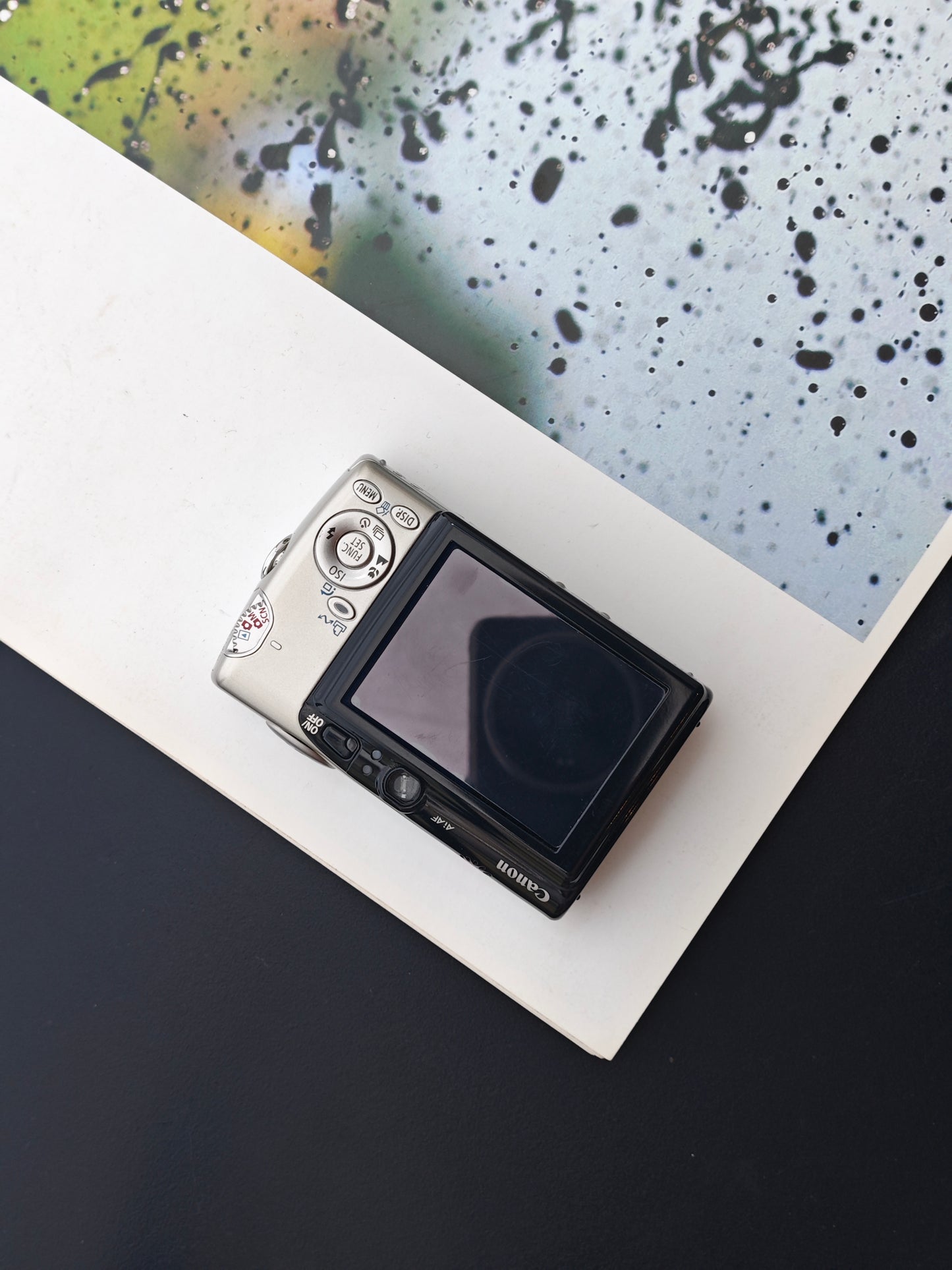 Used Canon IXY Digital 800 IS Digital Camera