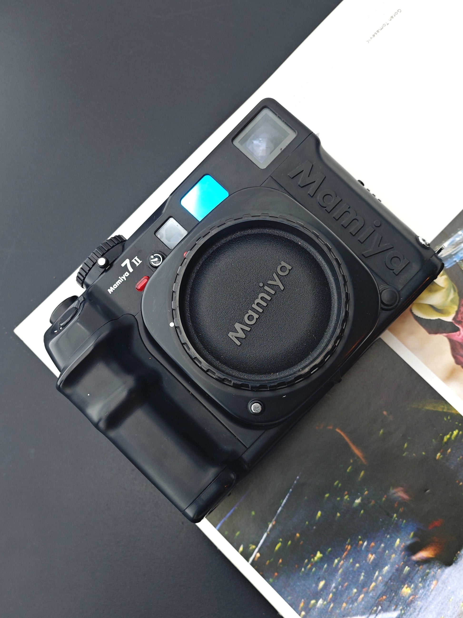 Mamiya 7II Body – UNIT CAMERA SHOP BKK