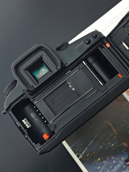 Canon EOS7 with Zoom Lens EF 28-80mm F3.5-5.6 IV