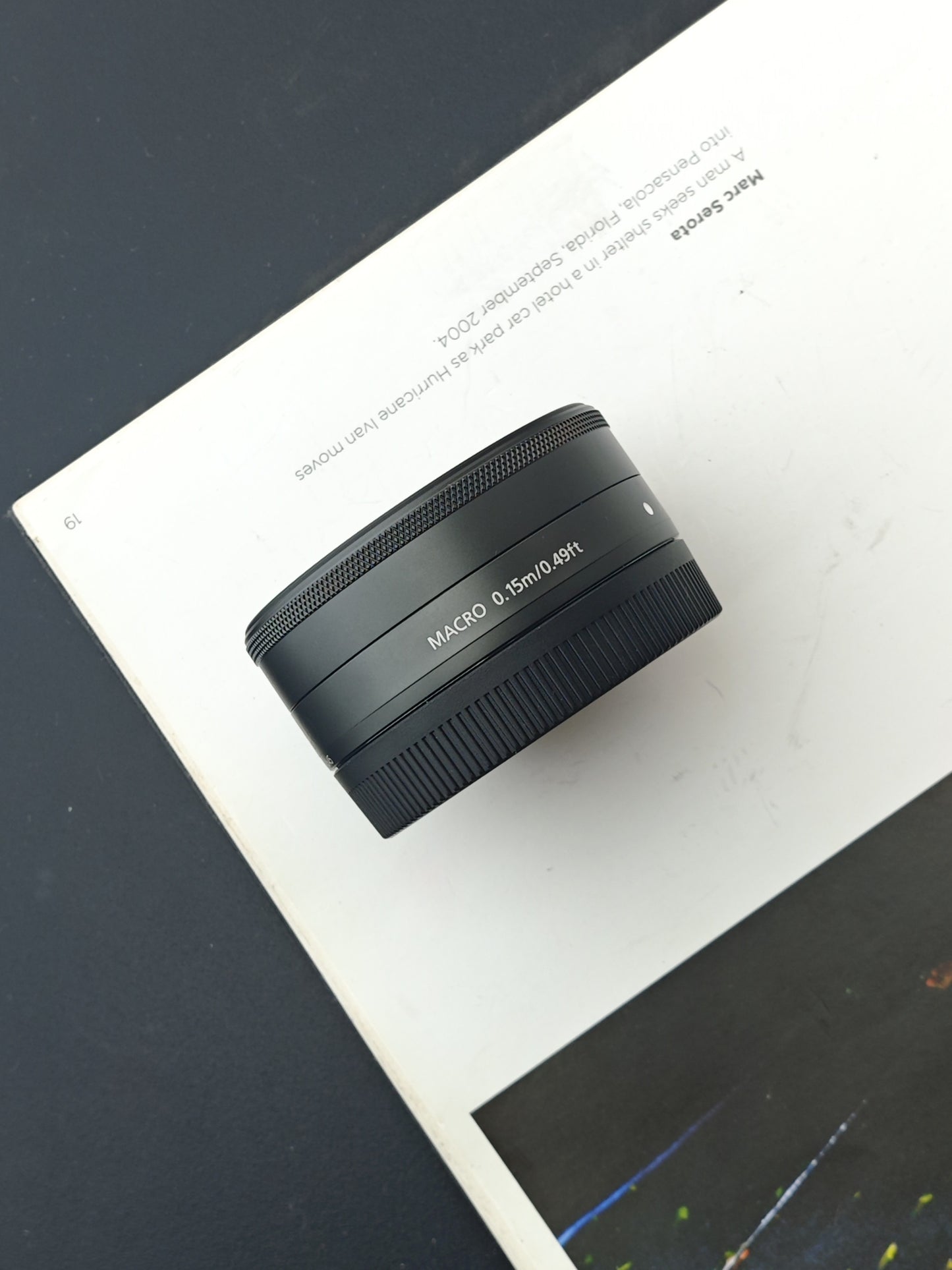 Canon Lens EF-M 22mm F2 STM