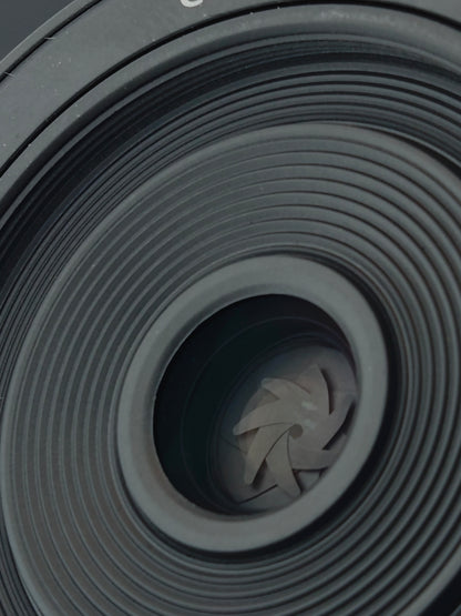 Canon Lens EF-M 22mm F2 STM