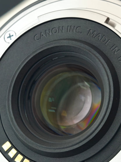 Canon Lens EF-M 22mm F2 STM